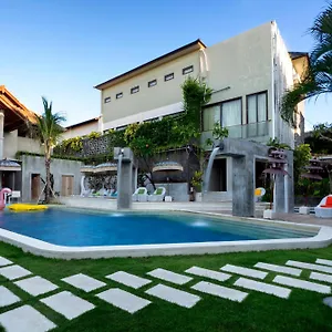 https://18-suite-villa-loft.ubudhotelsnow.com