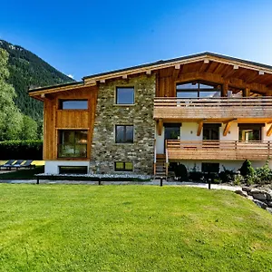 Josephine, Les Bois Alpstuga